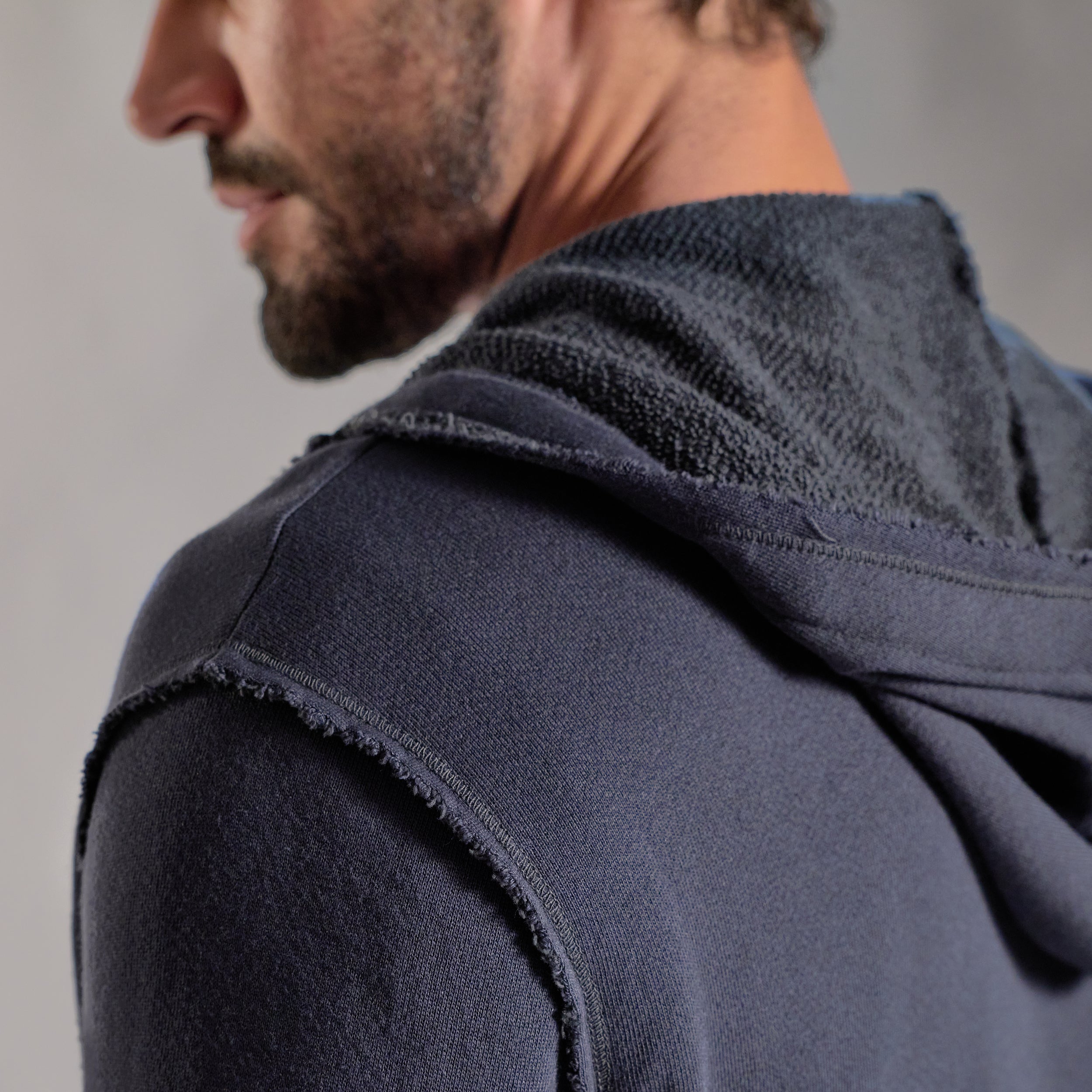 RAW ZIP HOODIE / CHARCOAL BLUE