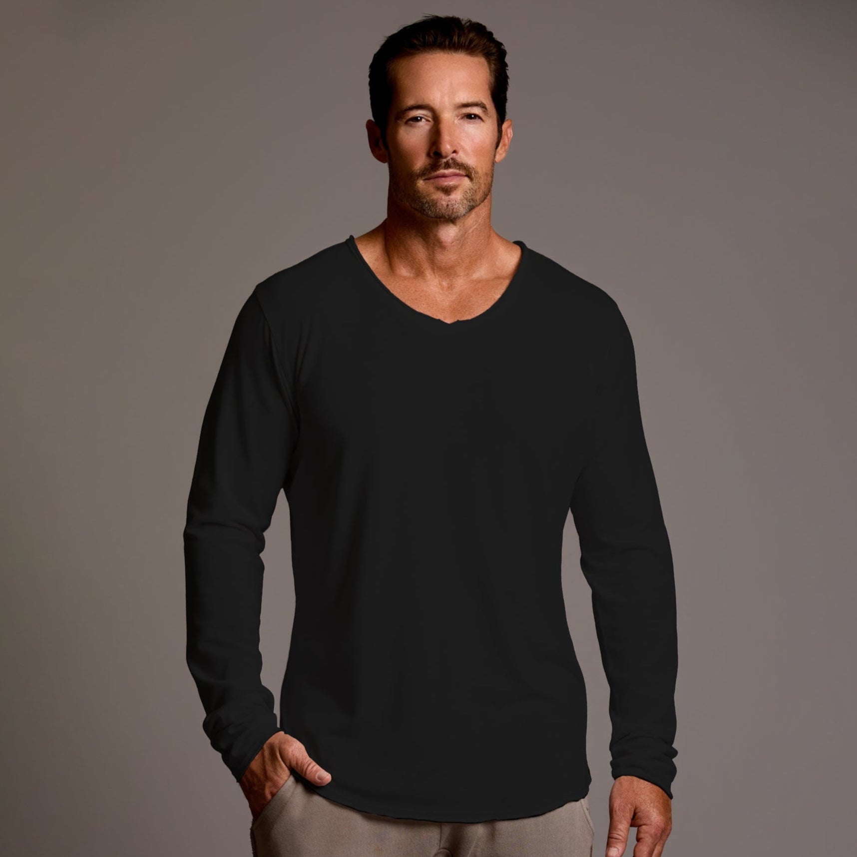 LONG SLEEVE V NECK SHIRT
