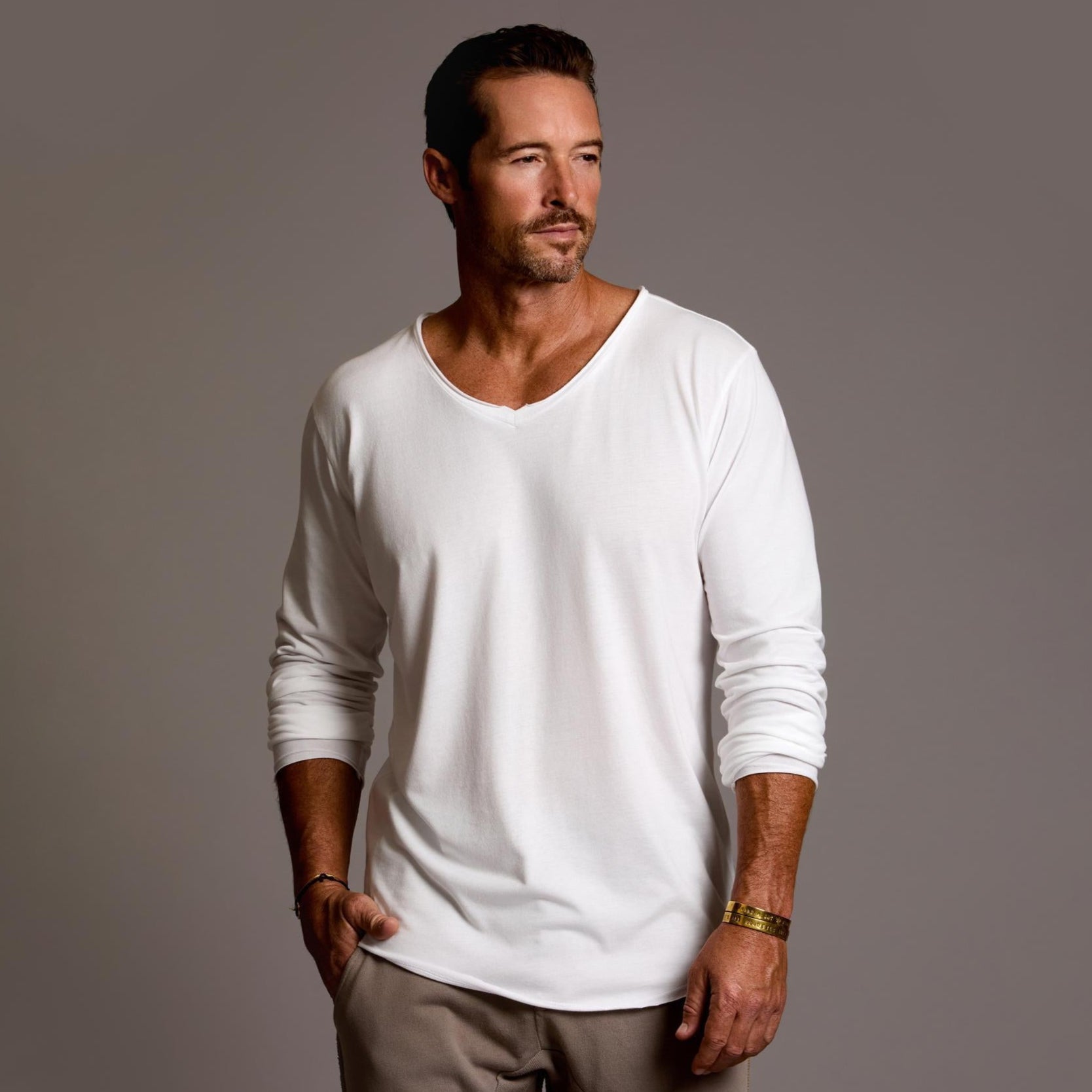 LONG SLEEVE V NECK SHIRT