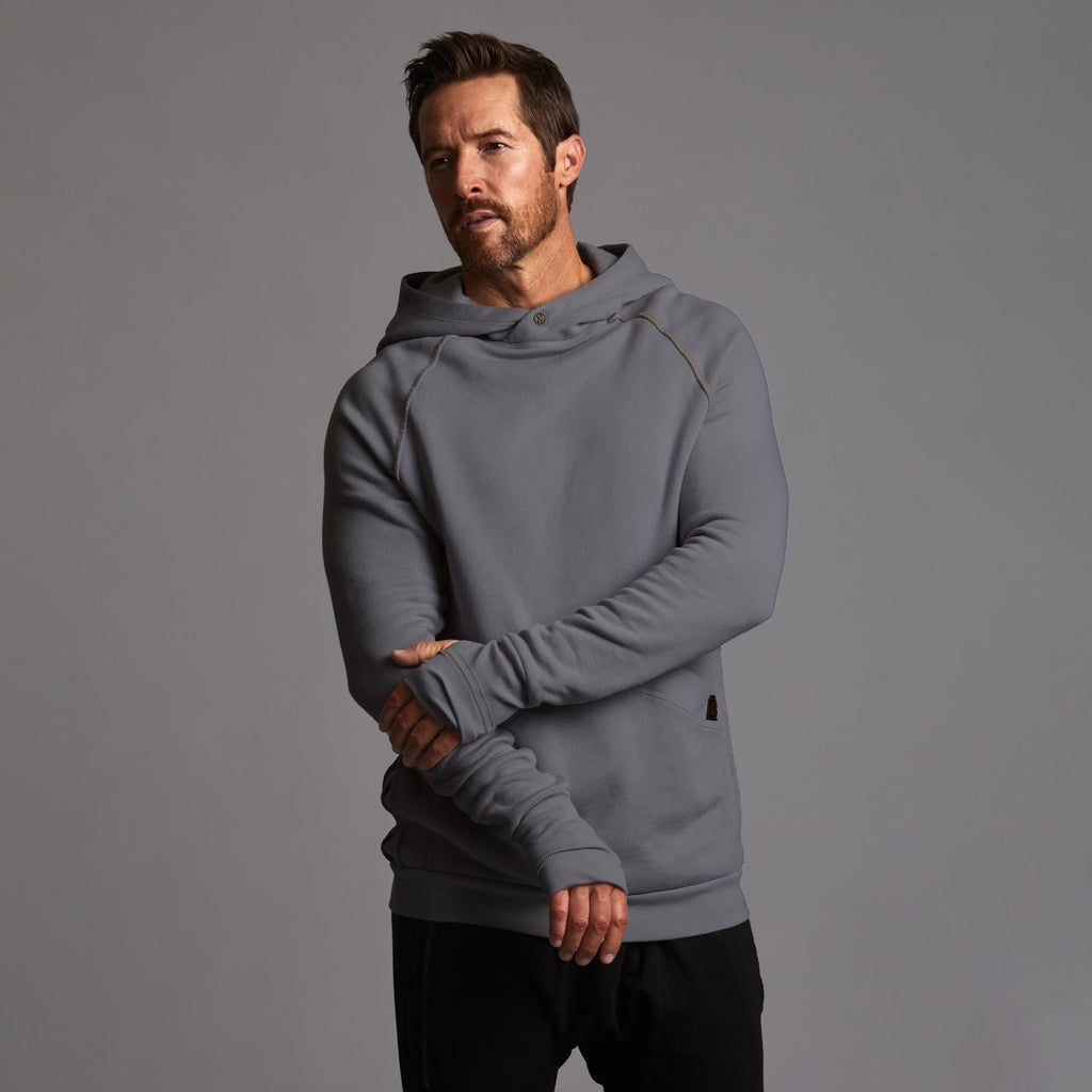 PULLOVER PLUSH HOODIE